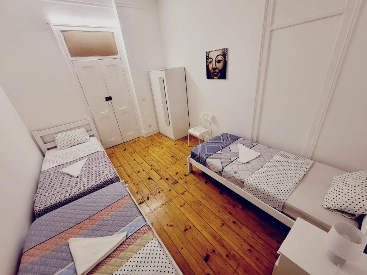 Gambori Hostel Lisbon